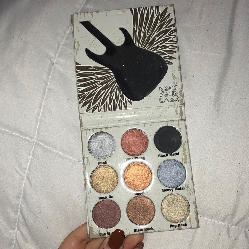 Crown Pro Glam Metals Palette